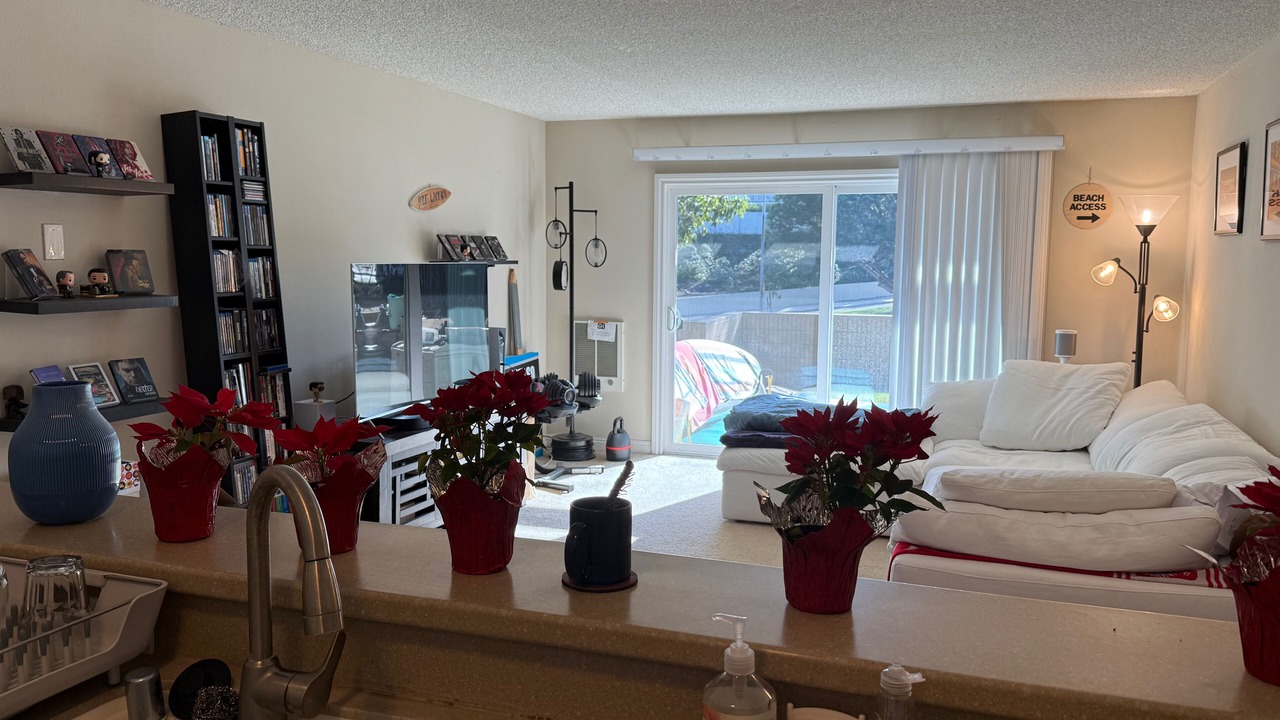 Photo of Livingroom in Newport Beach