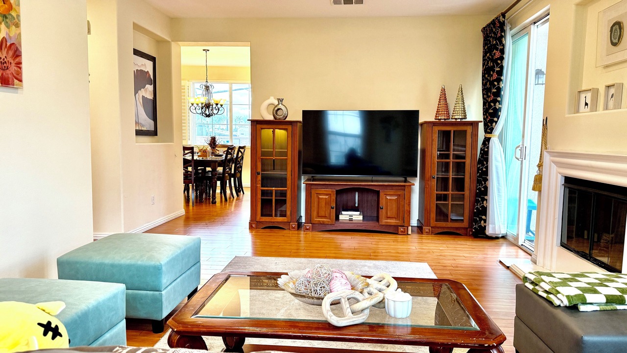Photo of Livingroom in El Monte