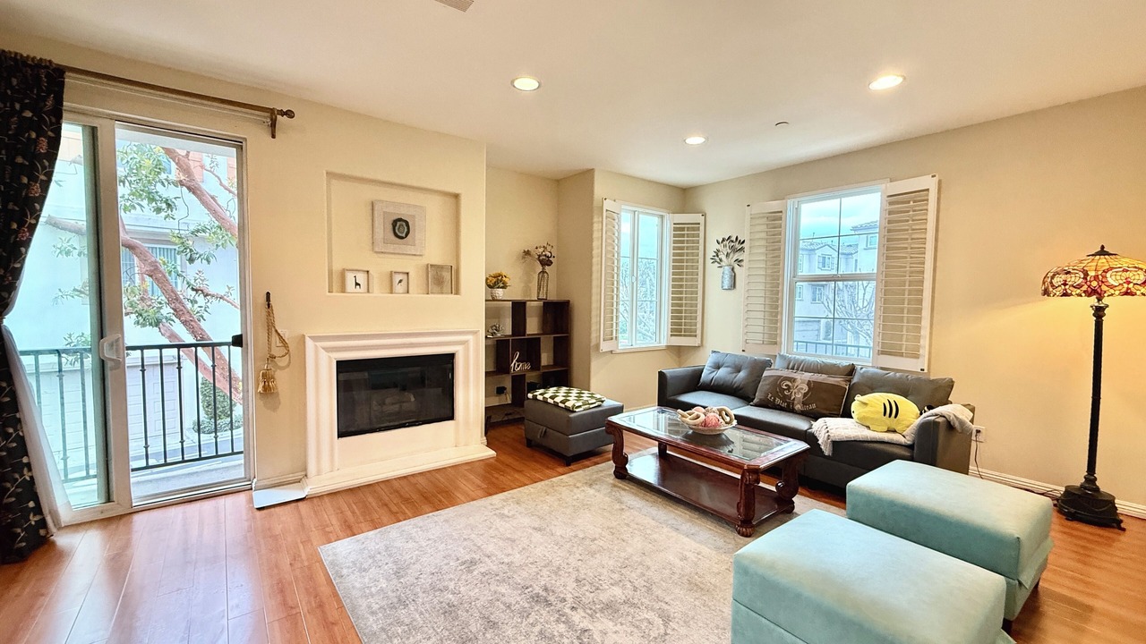 Photo of Livingroom in El Monte