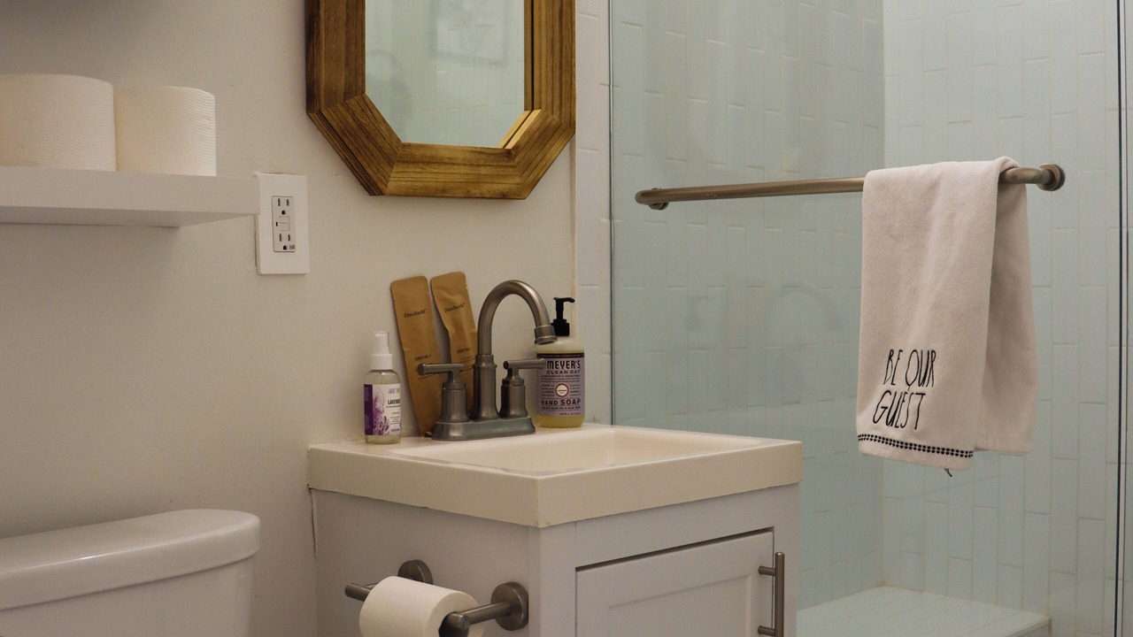 Photo of Bathroom in Los Angeles