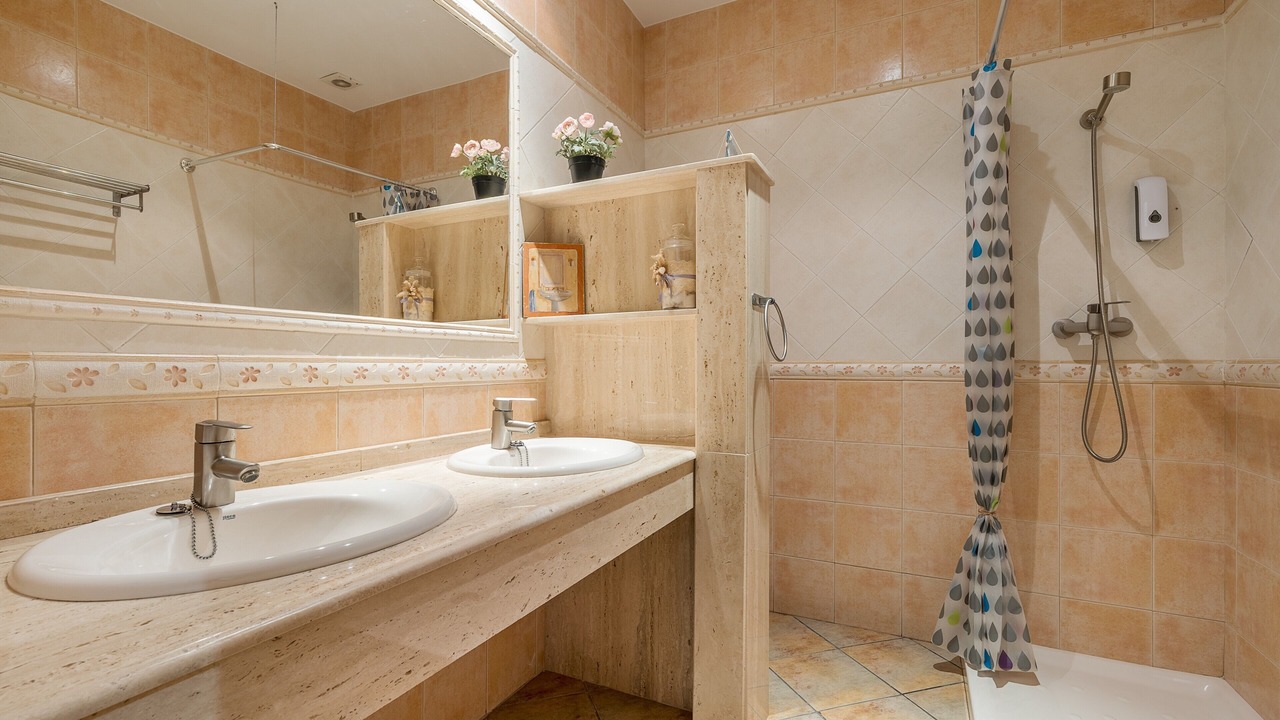 Photo of Bathroom in Almodovar del Rio