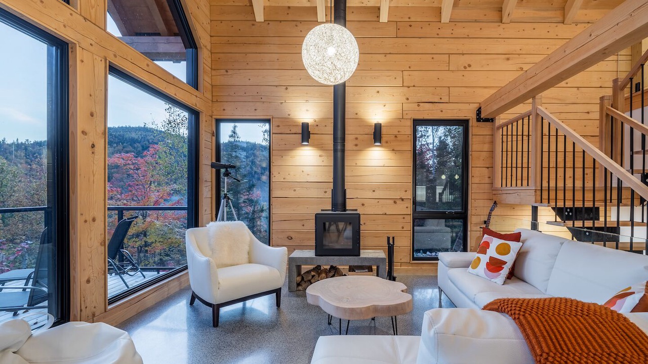 Photo of Bedroom in L'Anse-Saint-Jean