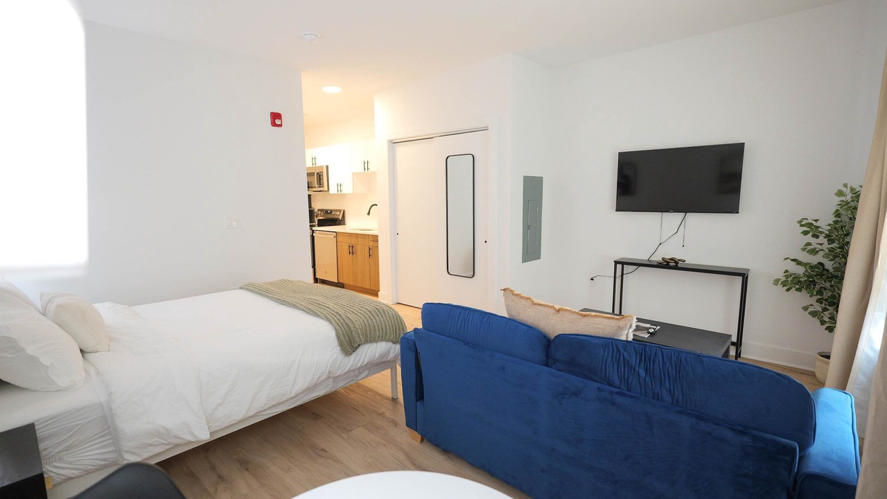 Photo of Bedroom in Downtown