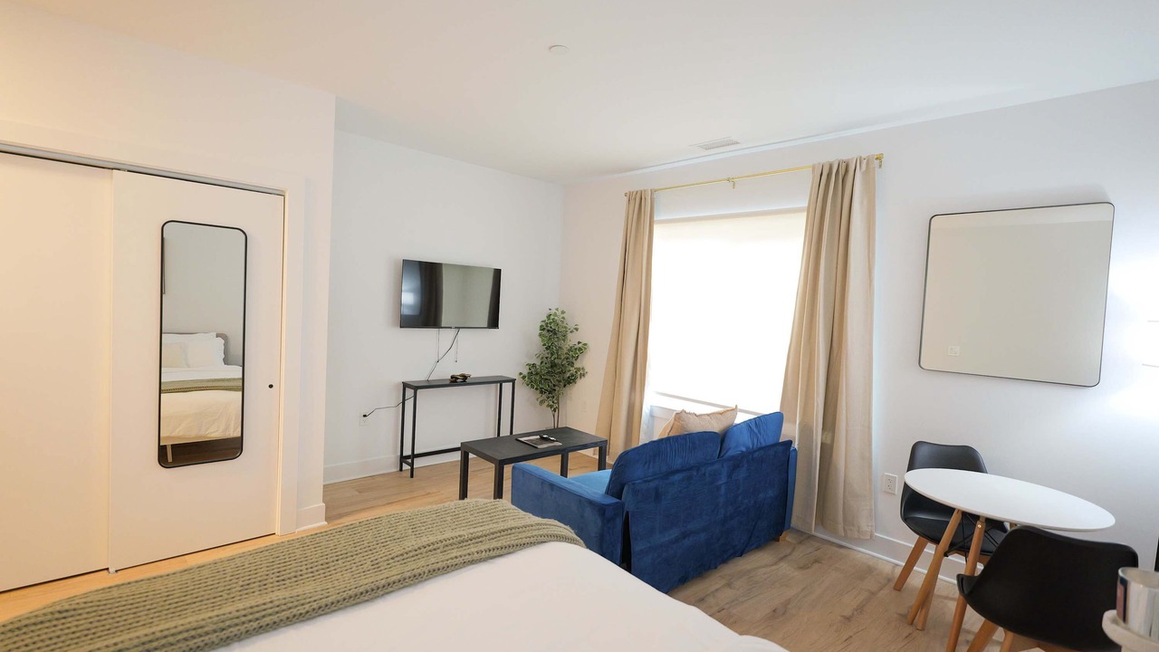 Photo of Bedroom in Downtown