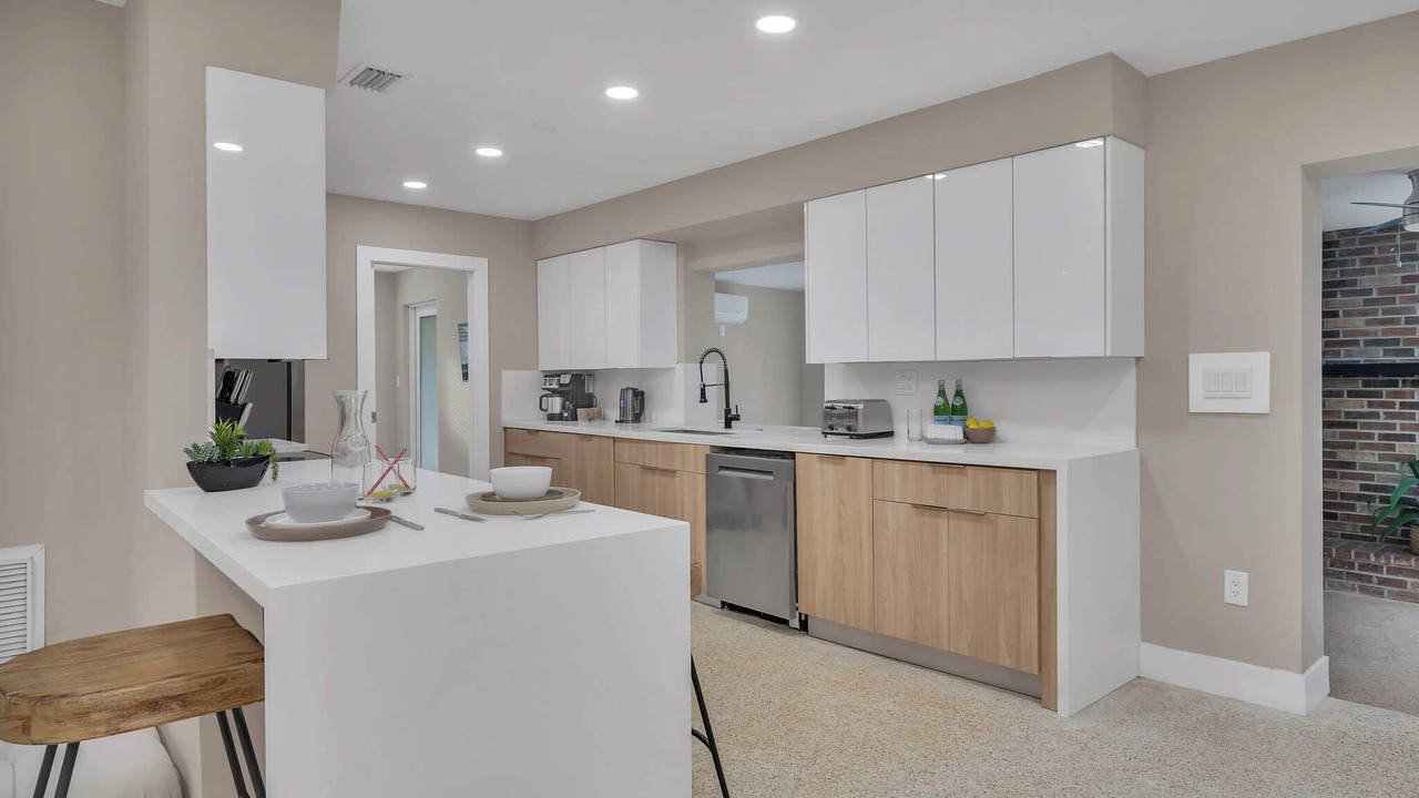 Photo of Kitchen in Golden Glades