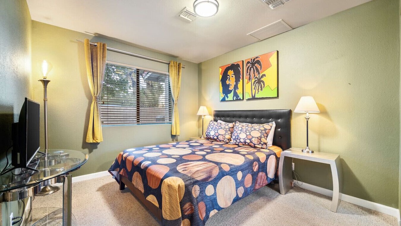 Photo of Bedroom in Desert Park Estates