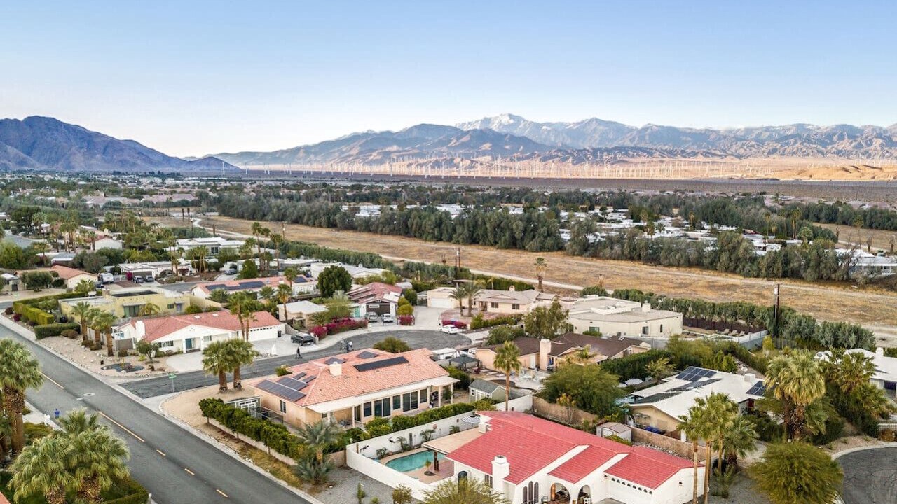 Photo of Outdoor in Desert Park Estates