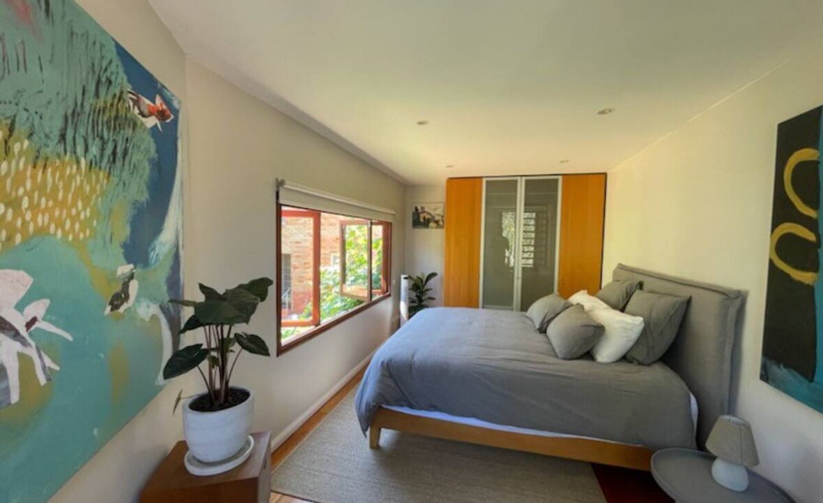 Photo of Bedroom in Forrest