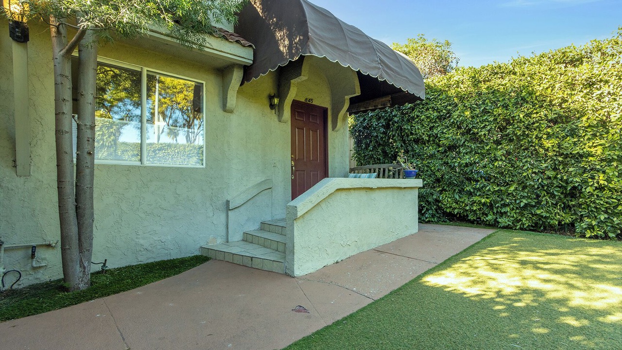 Photo of Outdoor in Melrose