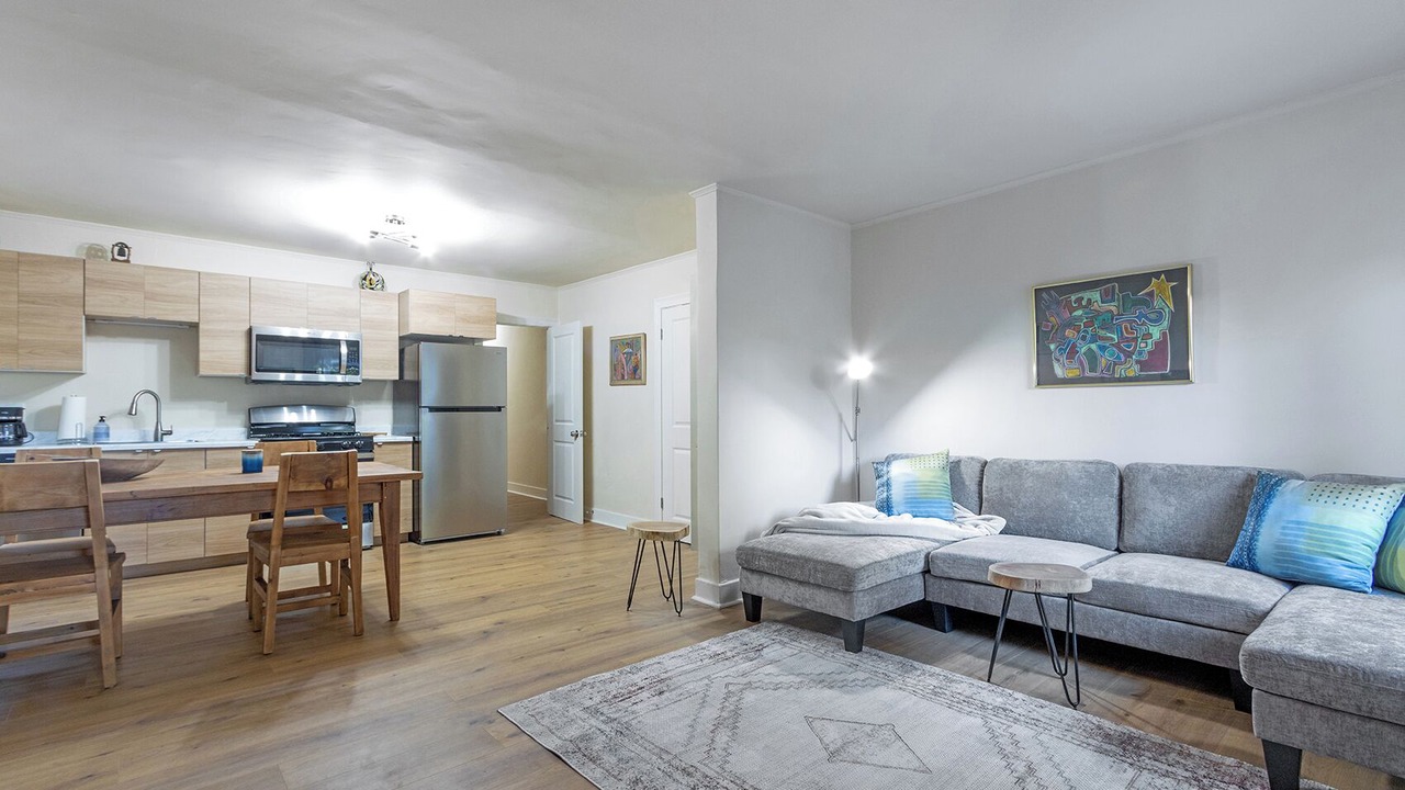 Photo of Livingroom in Melrose
