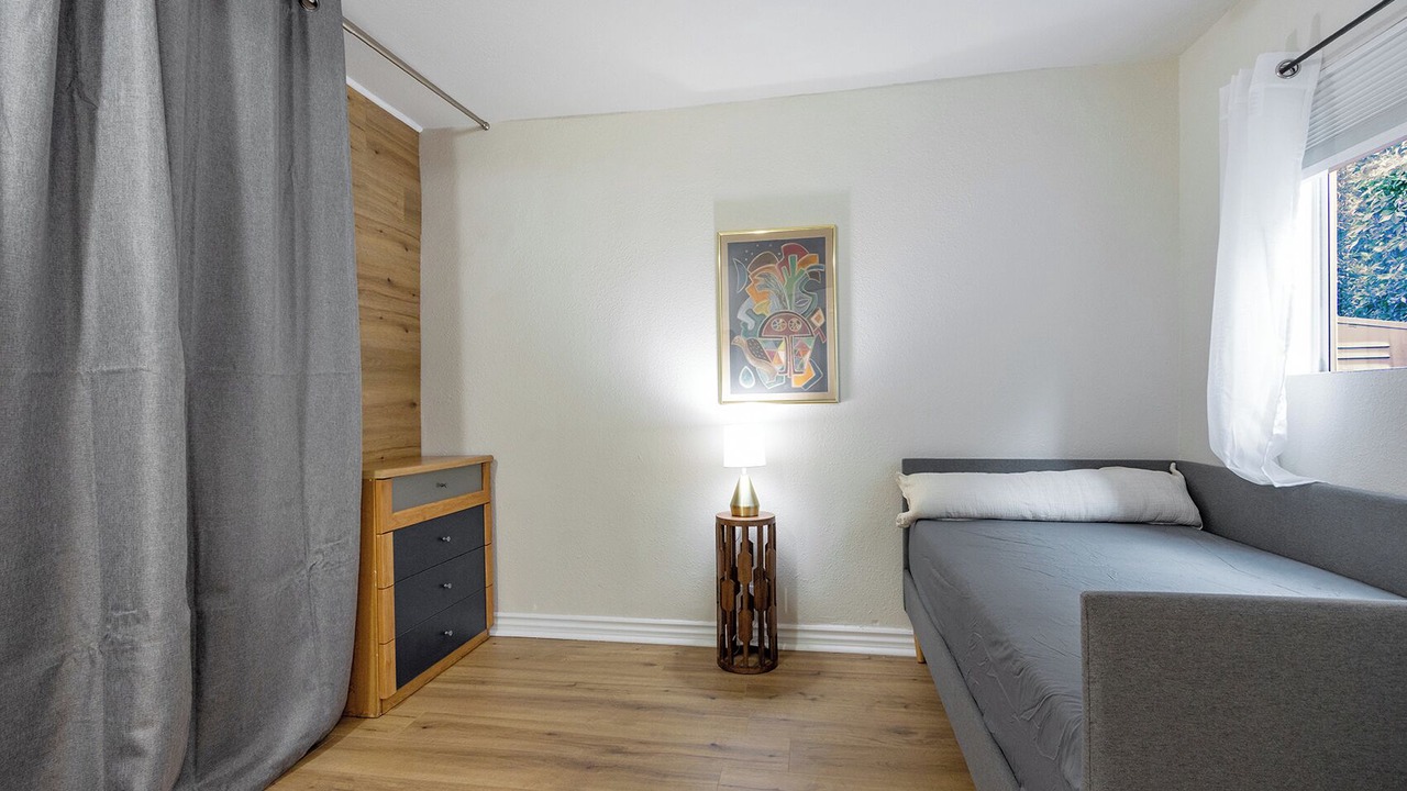 Photo of Bedroom in Melrose