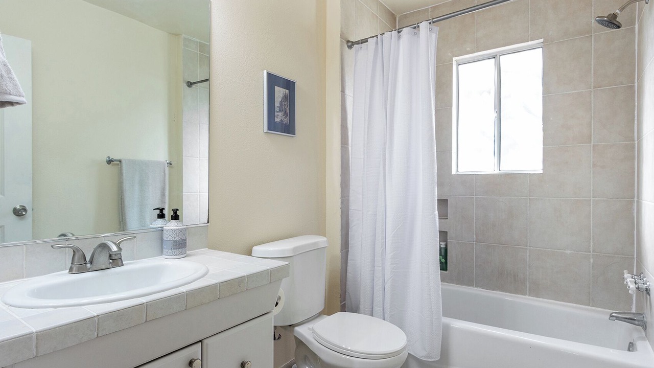 Photo of Bathroom in Melrose