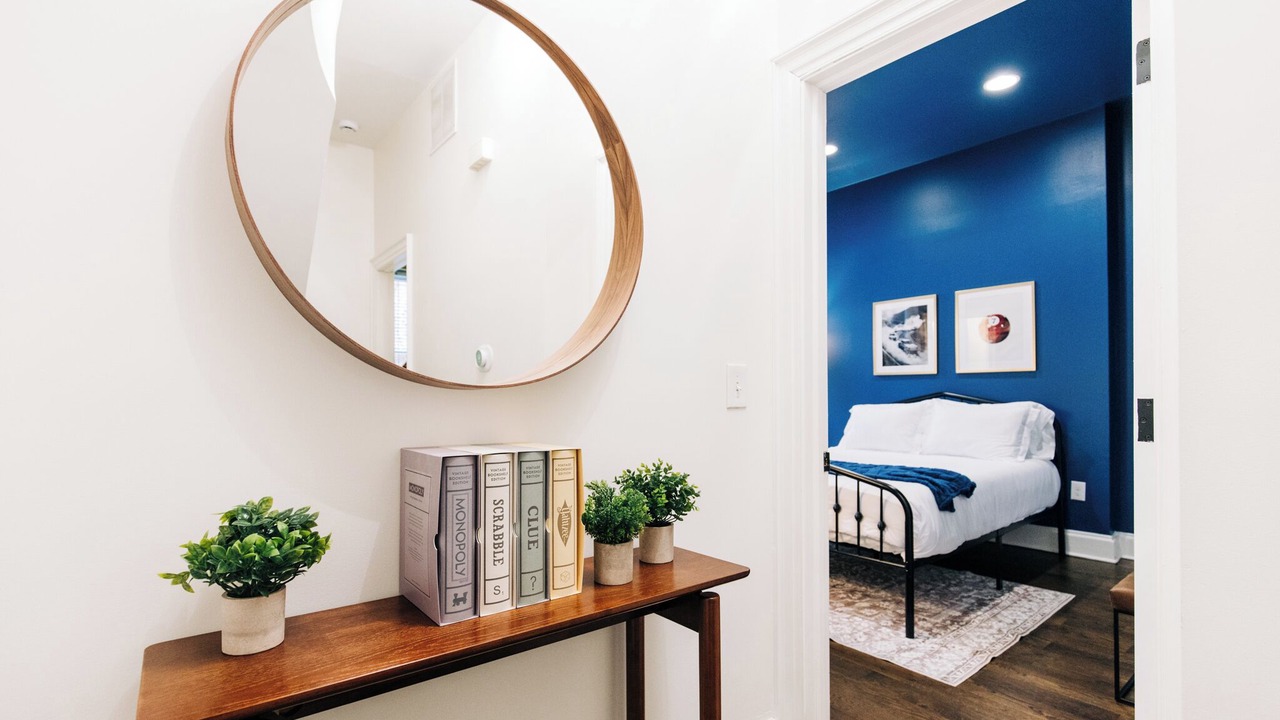 Photo of Bedroom in Historic Downtown
