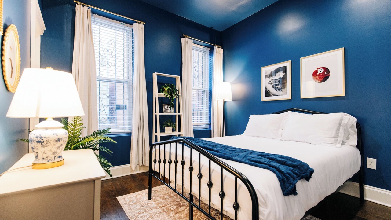 Photo of Bedroom in Historic Downtown