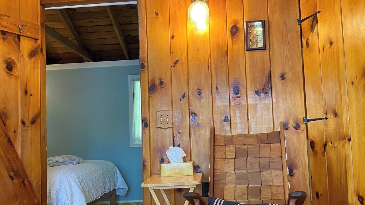 Photo of Bedroom in Valois