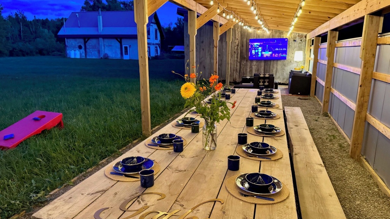 Photo of Outdoor in Hector