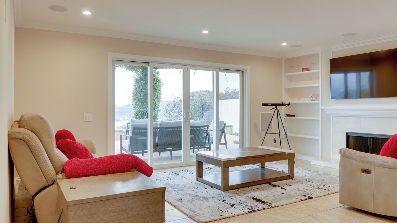 Photo of Livingroom in Westlake Village