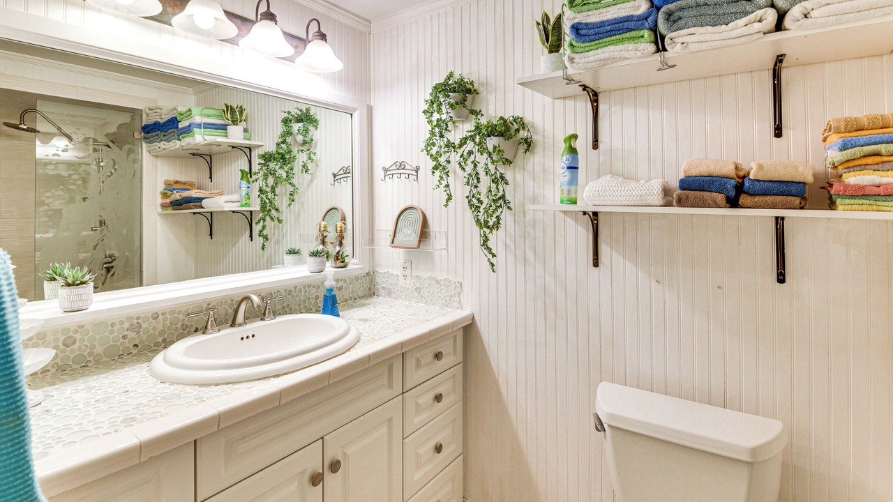 Photo of Bathroom in Astor