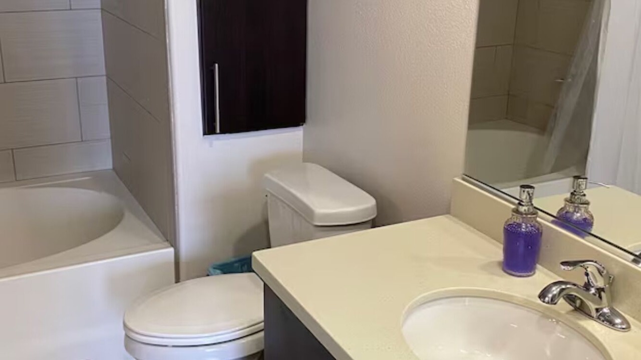 Photo of Bathroom in Los Angeles