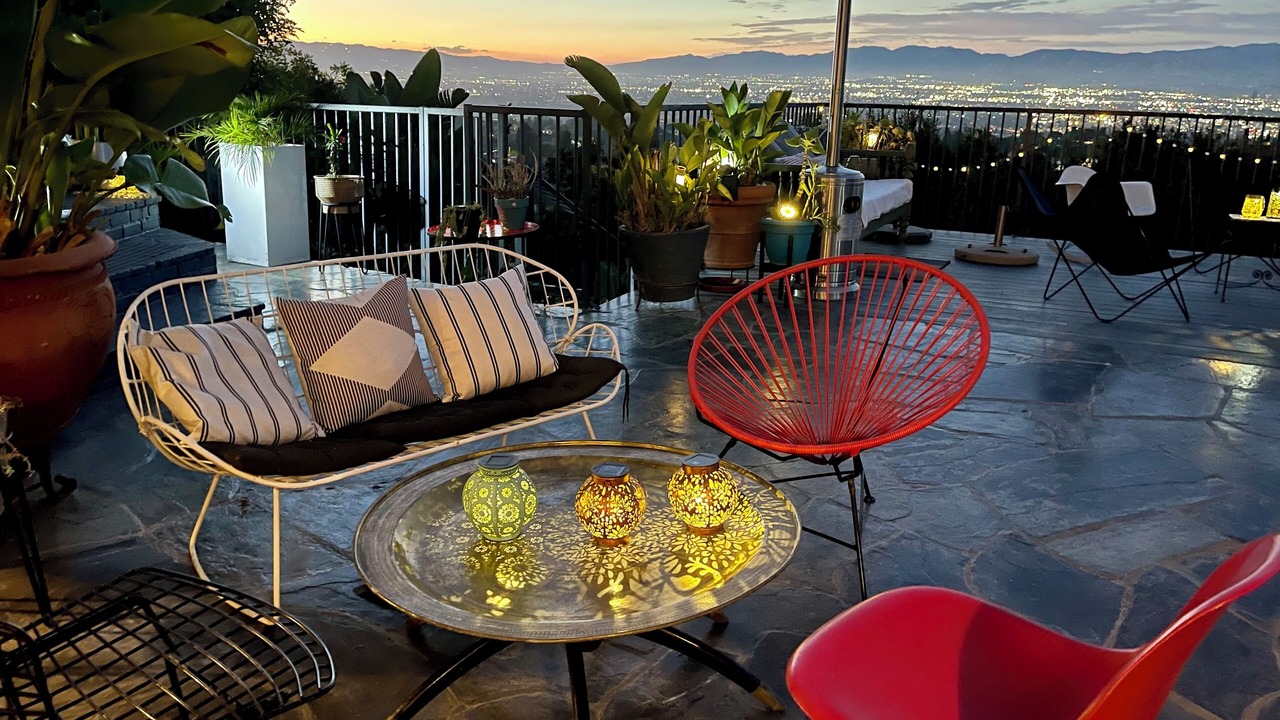 Photo of Patio Balcony in Hollywood Hills