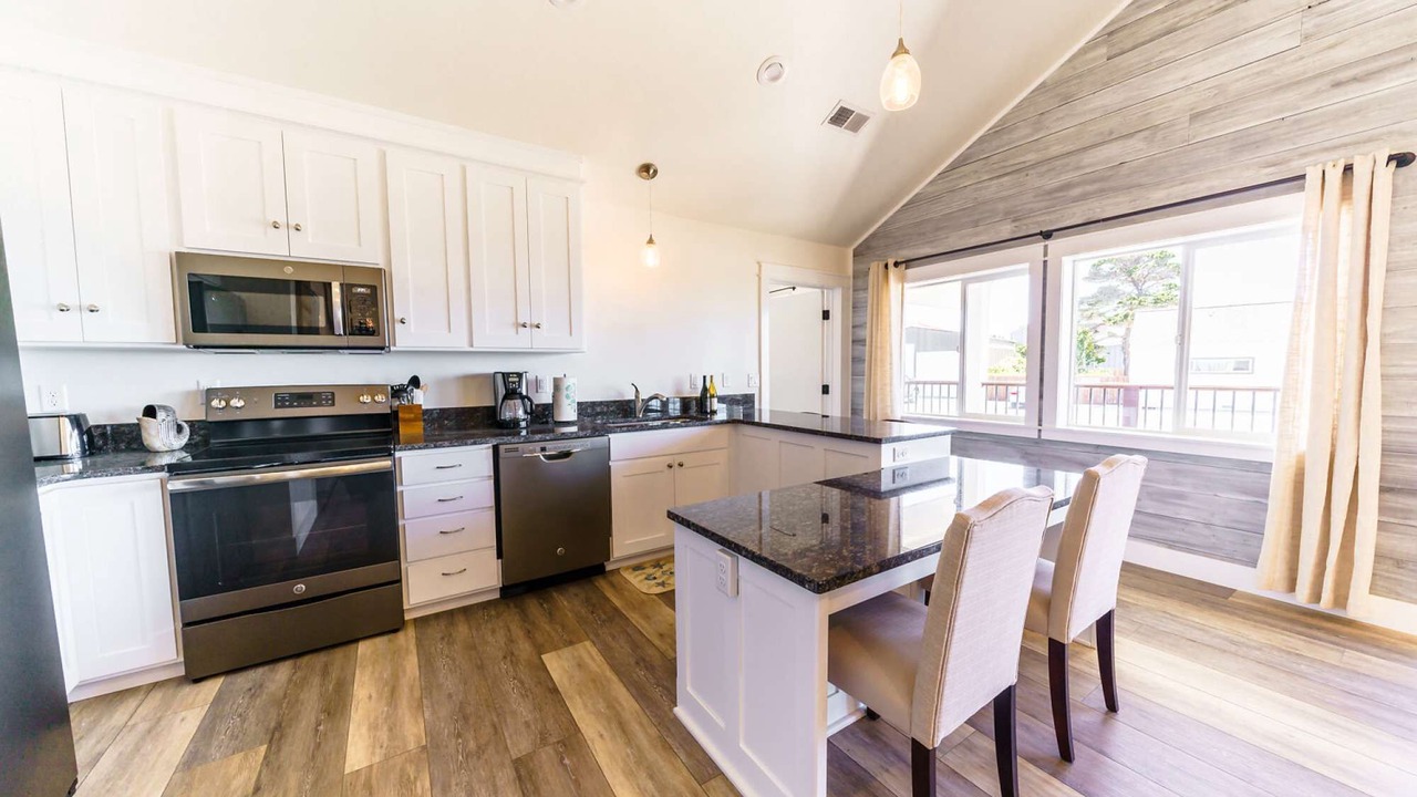 Photo of Kitchen in Crescent City North