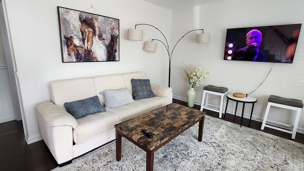 Photo of Livingroom in Middletown