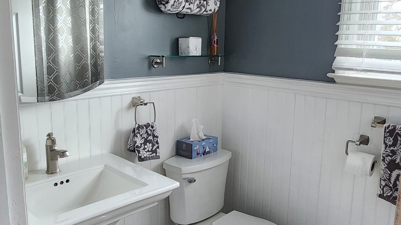 Photo of Bathroom in Middletown
