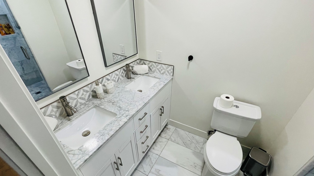 Photo of Bathroom in Encino