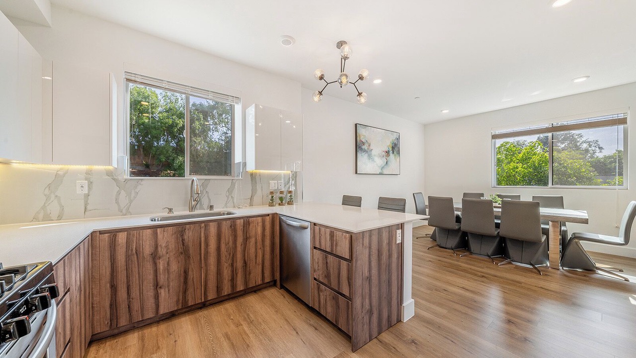 Photo of Kitchen in Valley Village
