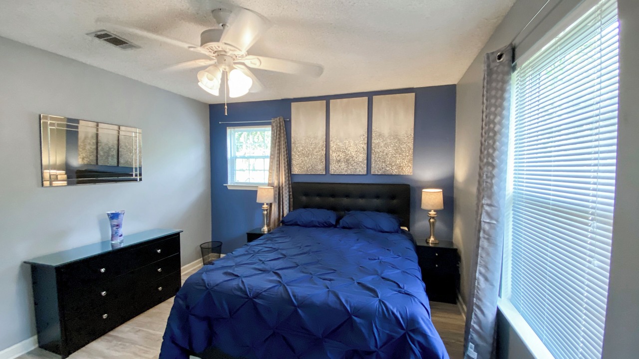 Photo of Bedroom in Brent