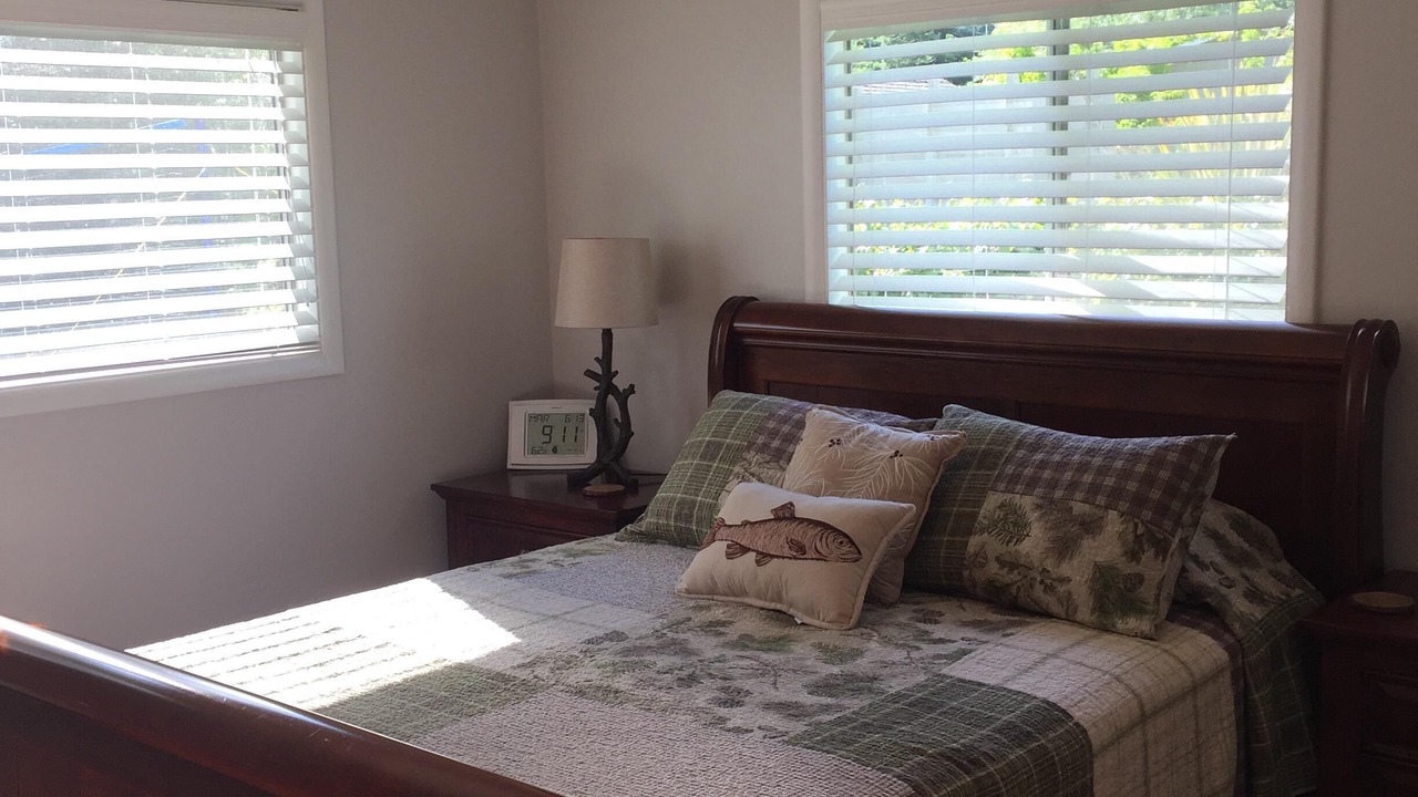 Photo of Bedroom in Crescent City