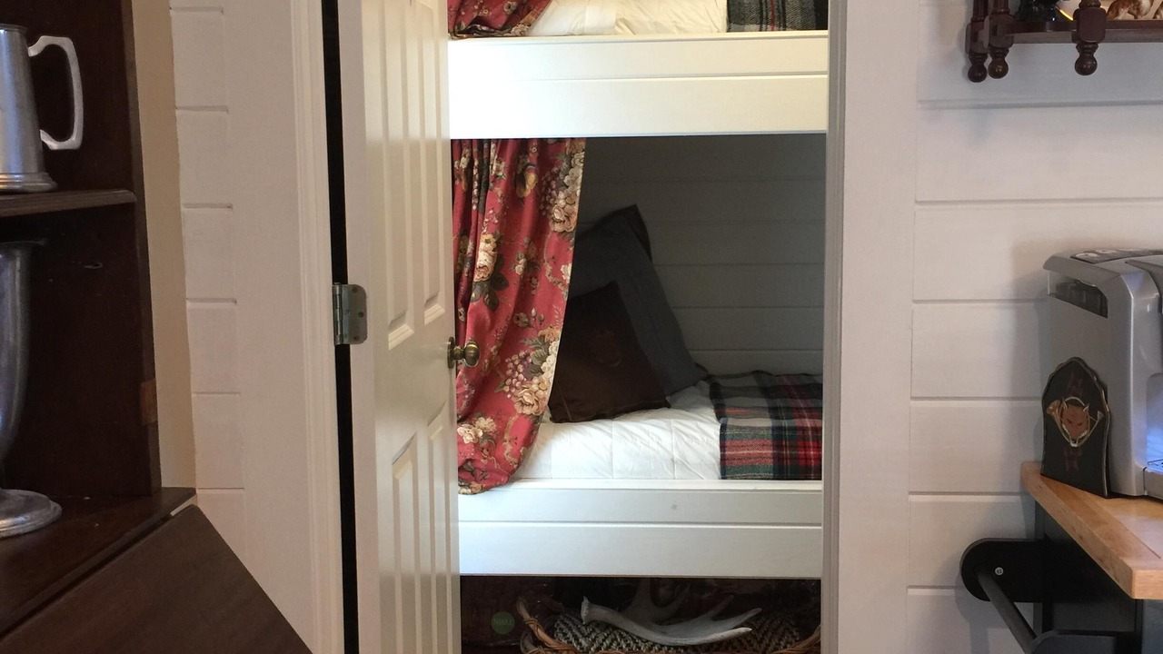 Photo of Bedroom in Mount Meigs
