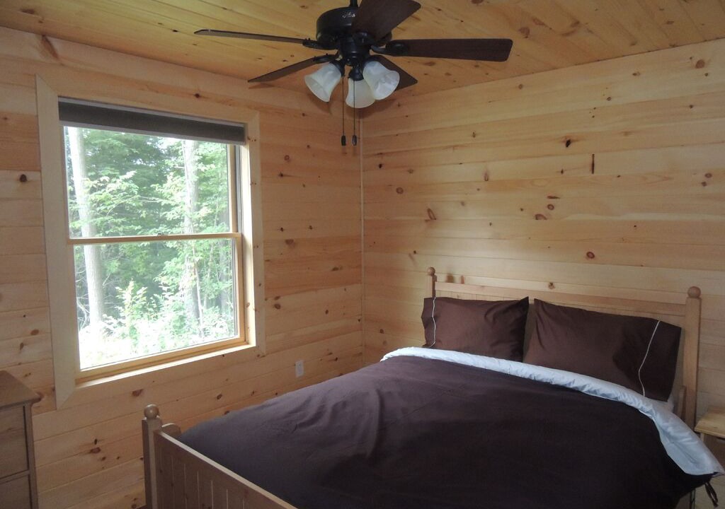Photo of Bedroom in Romulus