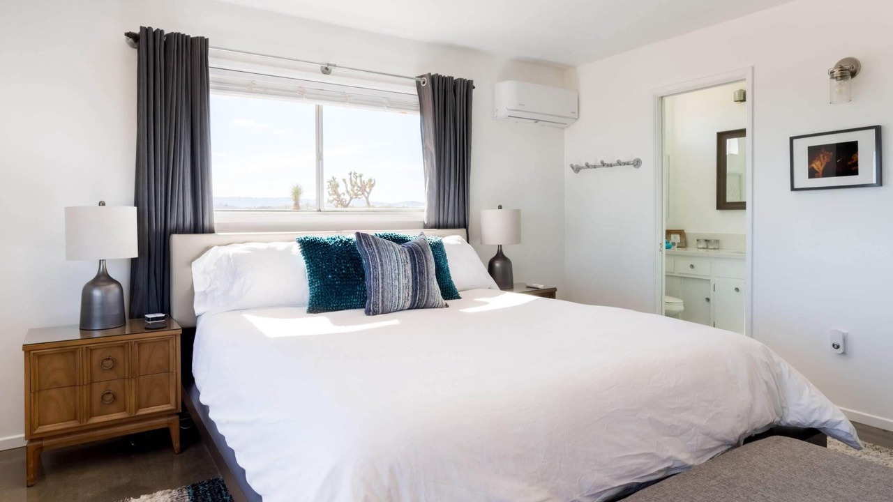 Photo of Bedroom in Yucca Valley