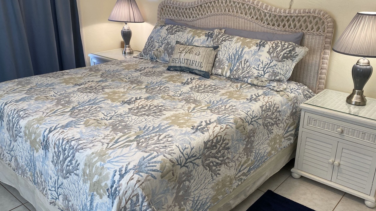 Photo of Bedroom in Daytona Beach Shores