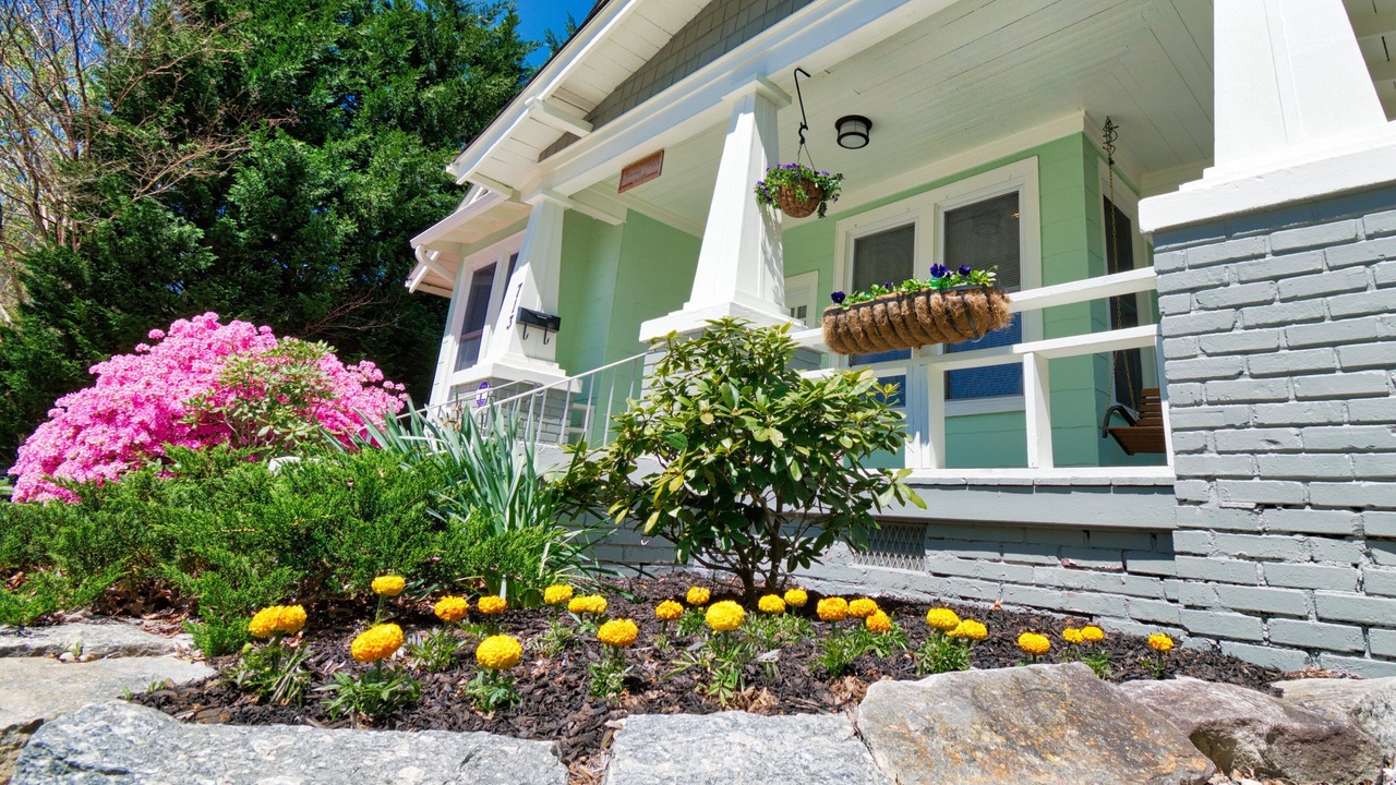Photo of Others in West Side Historic District