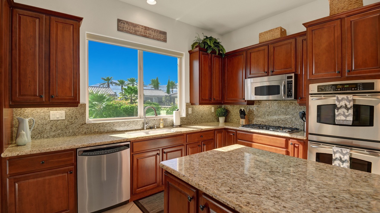 Photo of Kitchen in La Quinta