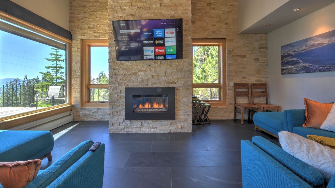 Photo of Livingroom in South Lake Tahoe