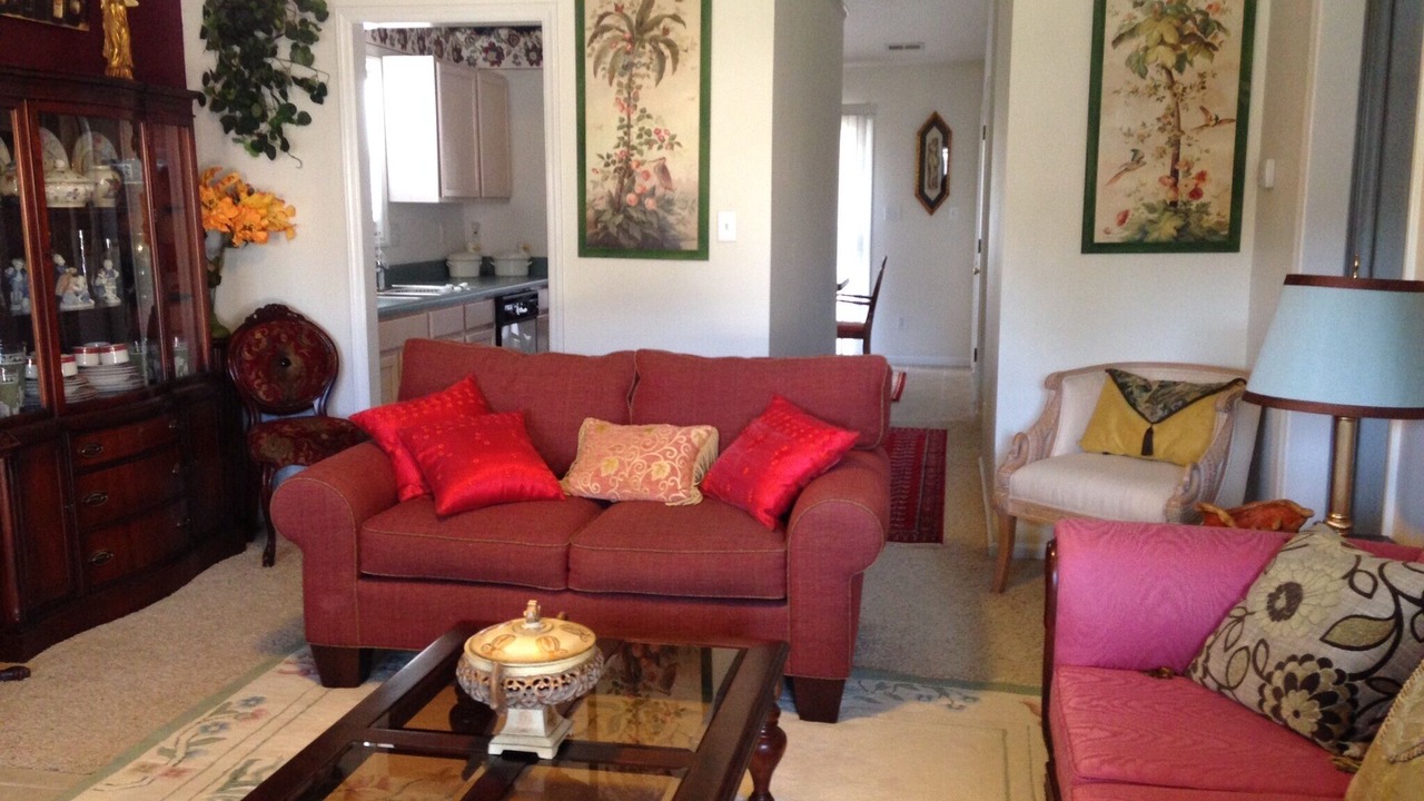 Photo of Livingroom in Greenville