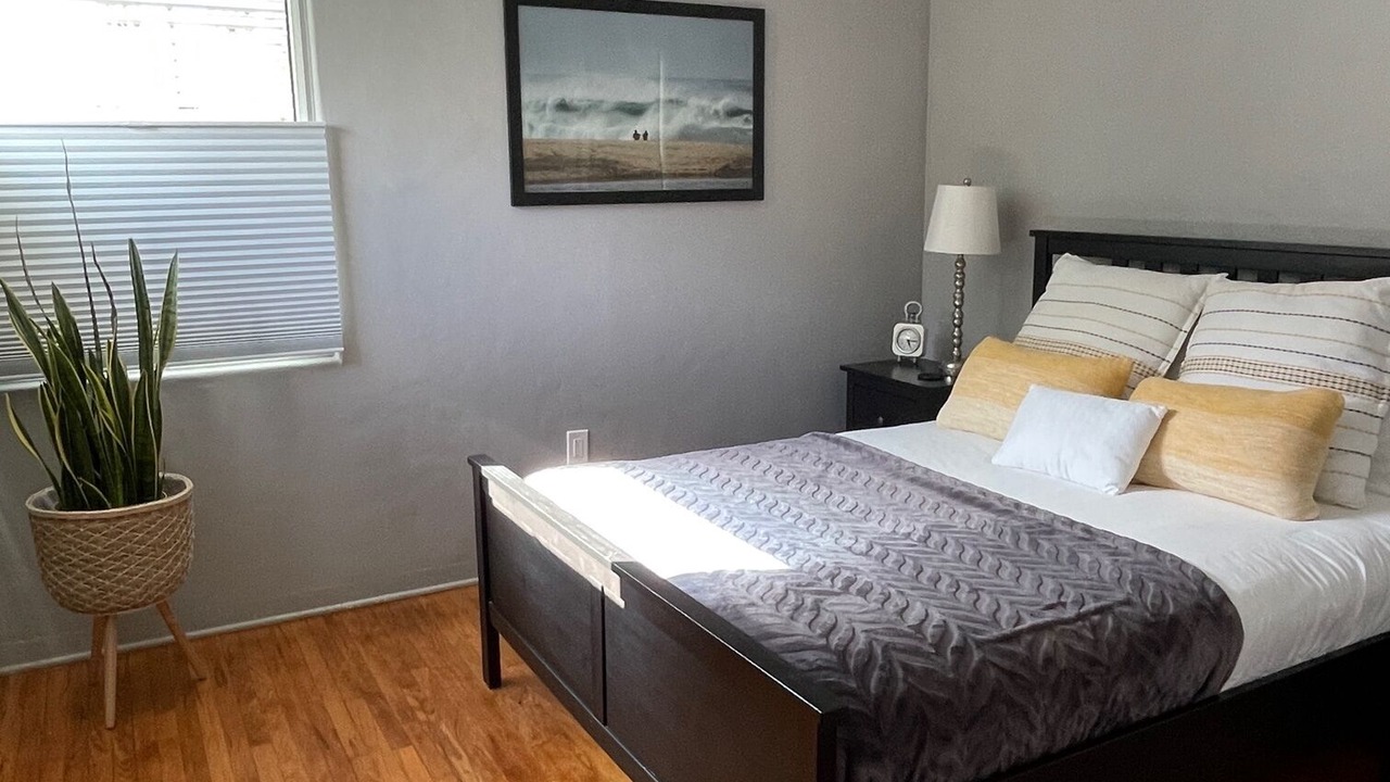 Photo of Bedroom in South Oceanside