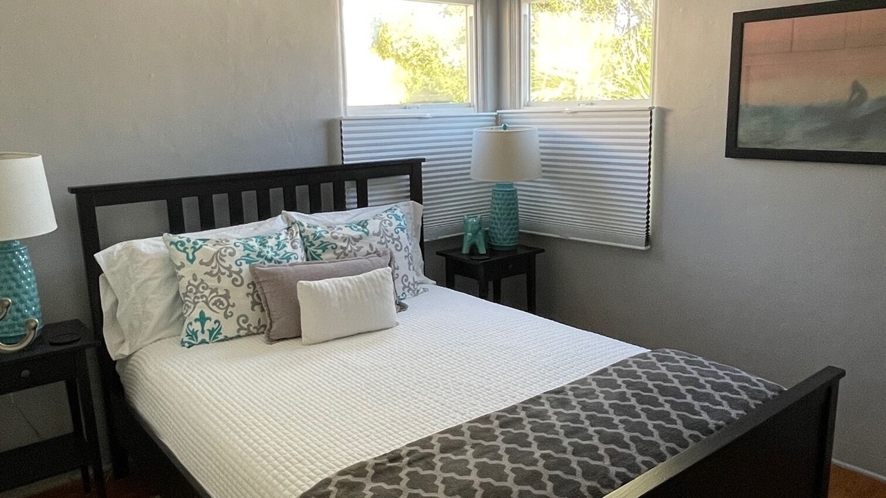 Photo of Bedroom in South Oceanside