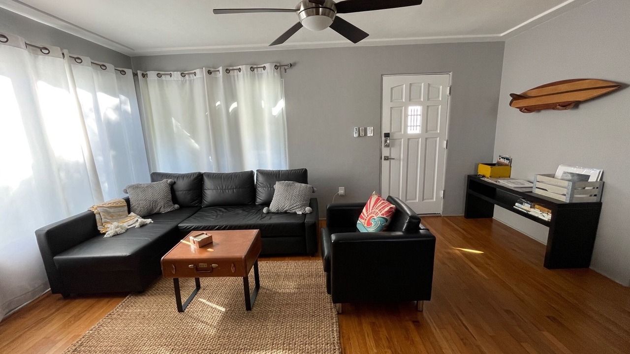 Photo of Livingroom in South Oceanside