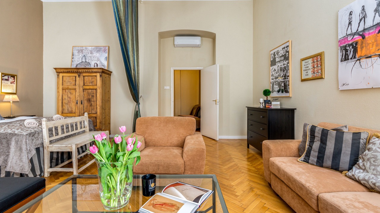 Photo of Livingroom in Inner City Budapest
