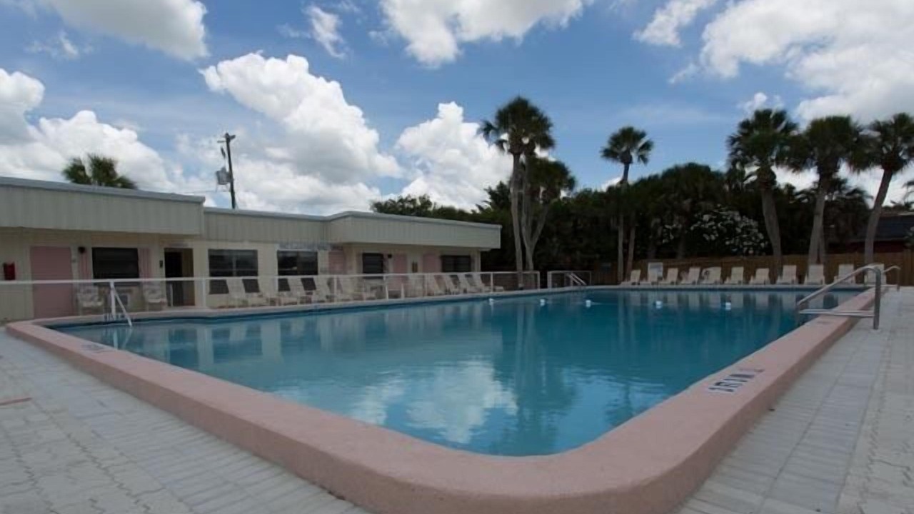 Photo of Outdoor in Golden Beach