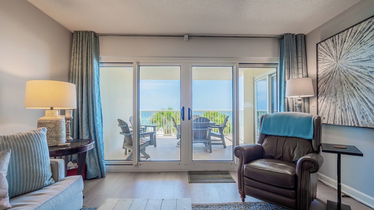 Photo of Livingroom in Ono Island