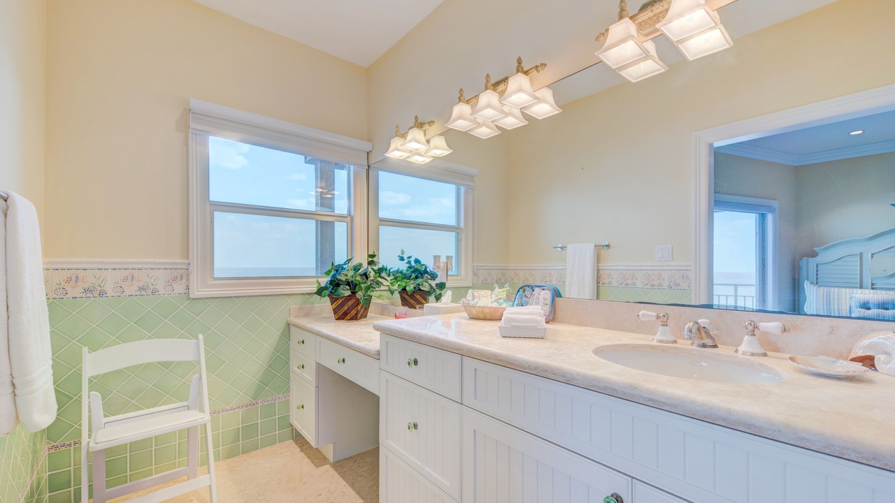 Photo of Bathroom in Stuart