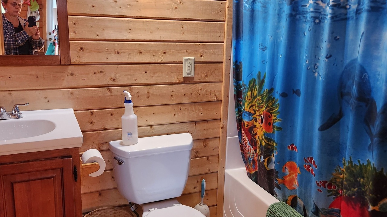 Photo of Bathroom in Dryden