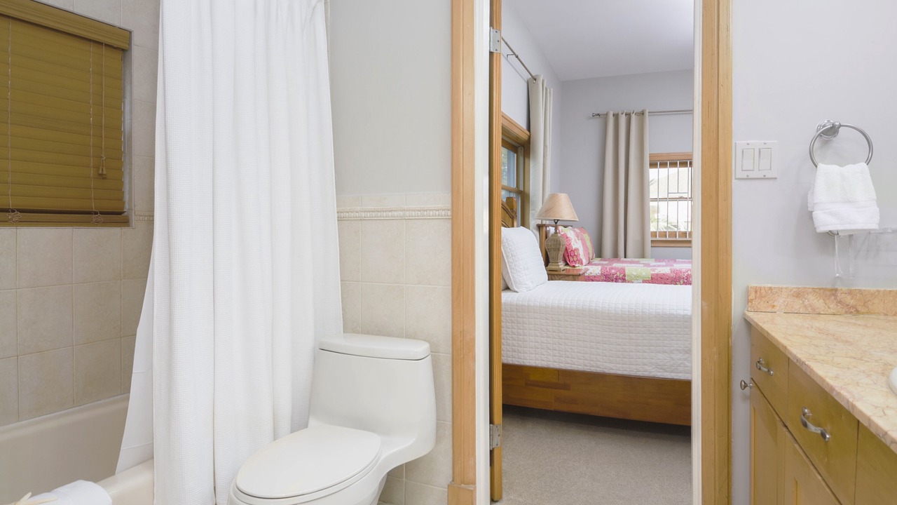 Photo of Bathroom in Nassau