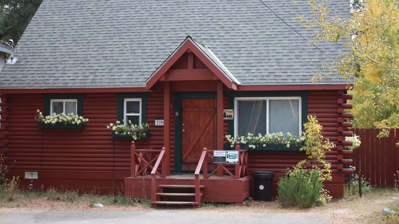 Photo of Others in Al Tahoe