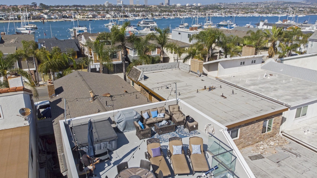Photo of Others in Balboa Peninsula